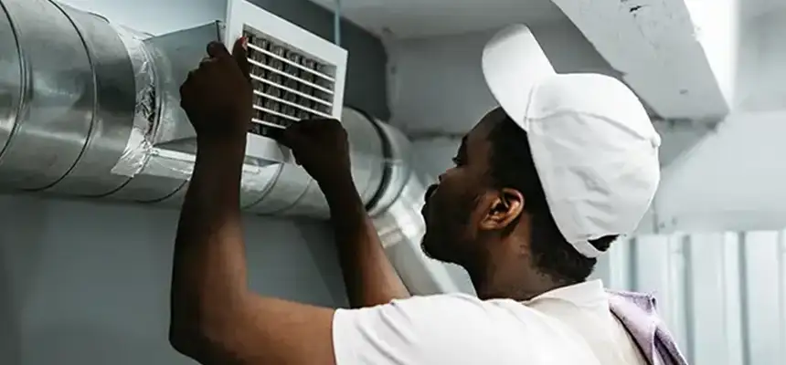 Our Licensed And Insured Cleaners in Peoria, IL